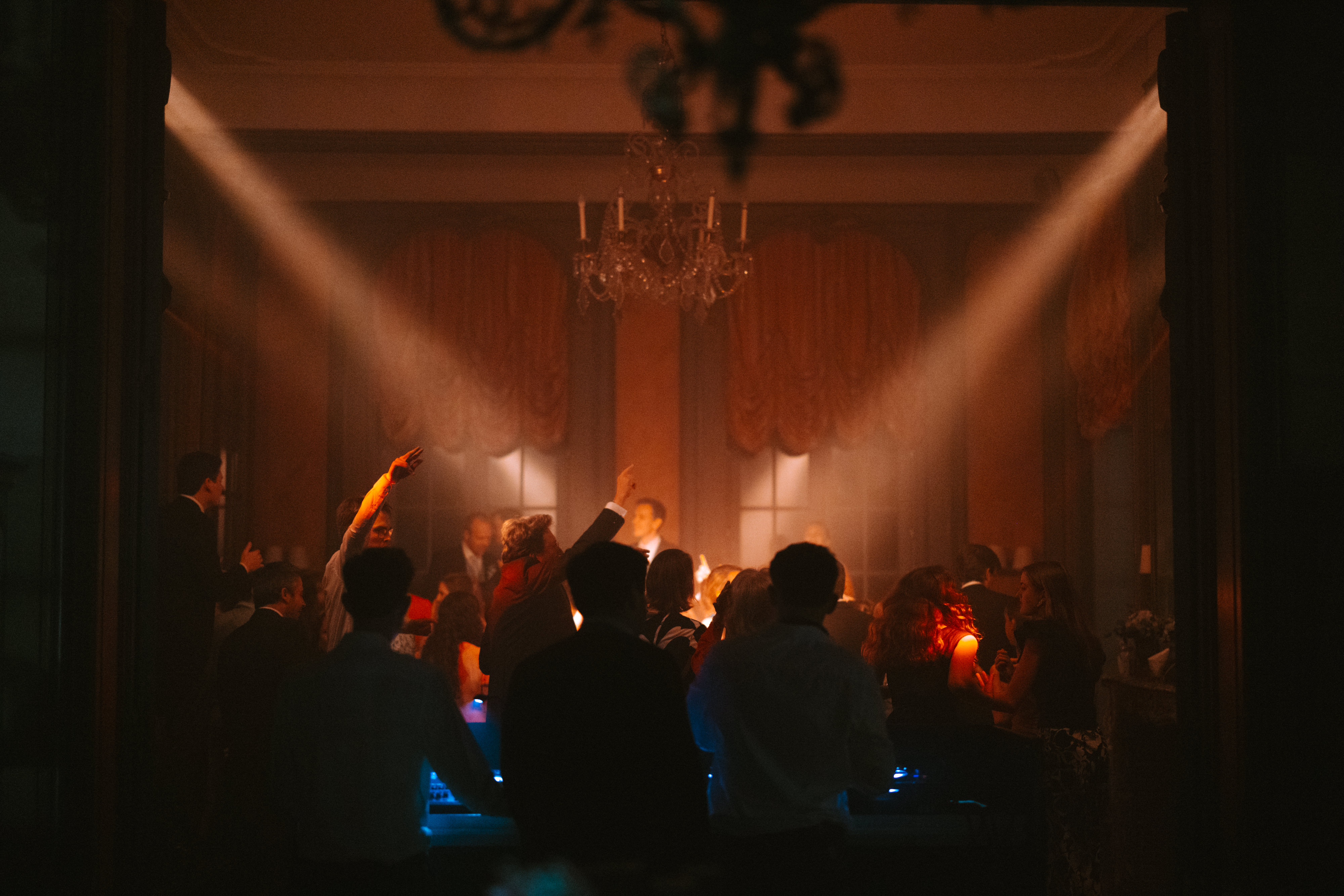 ambiance soirée festive